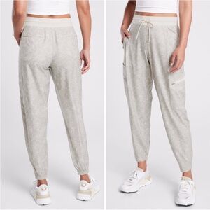 Athleta 26 3X Venture Printed Plus Joggers Pants